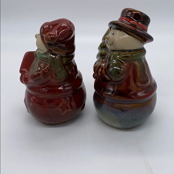 Mr. and Mrs. snowman salt & pepper shakers - Picture 6 of 12